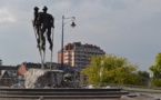 Retour de la fontaine des Echasseurs