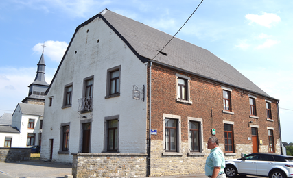 https://www.tanguy-auspert.be/Temploux-la-Maison-des-Associations_a1166.html